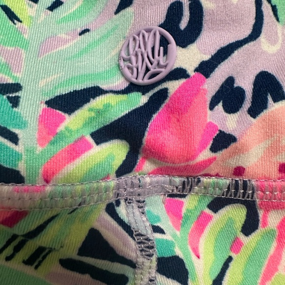 EUC Lilly Pulitzer Luxletic leggings in XS. - Picture 7 of 9